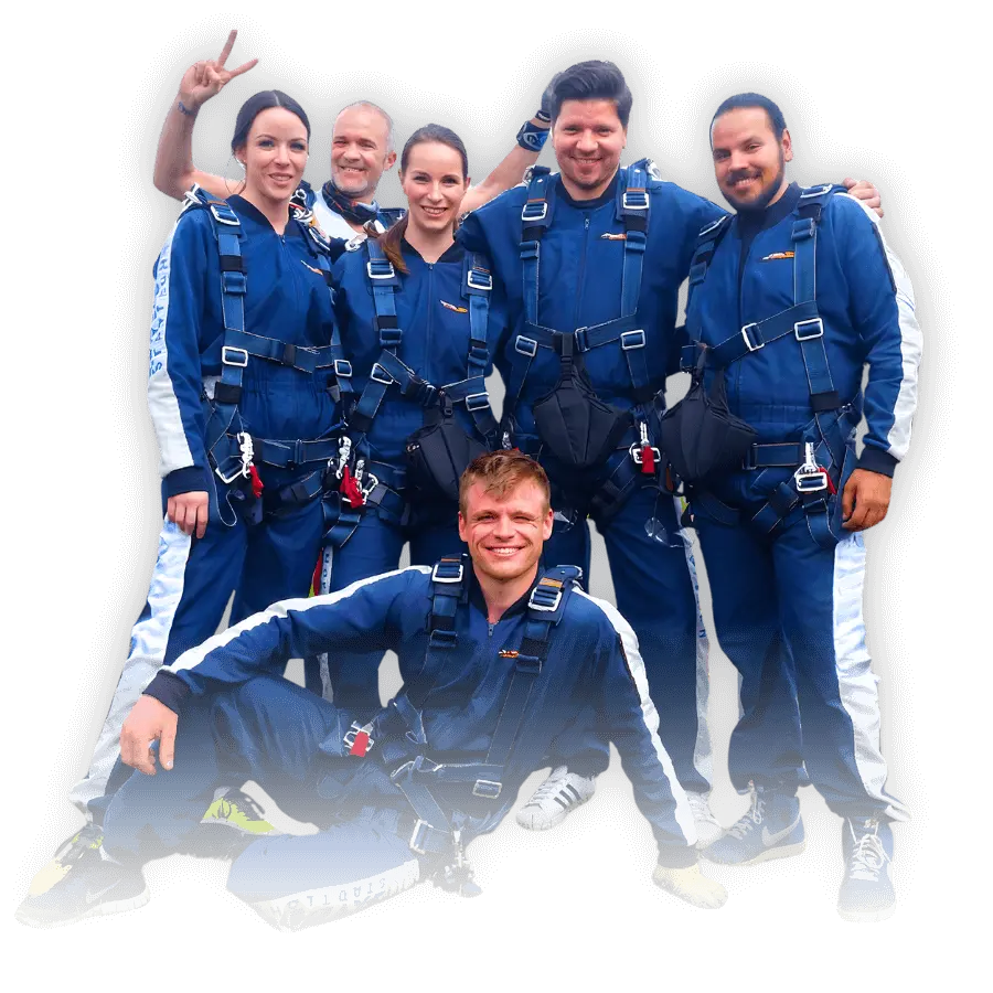 Tandemfallschirmsprung als Firmenevent & Gruppen aber auch besondere Anlässe Hochzeiten, JGA