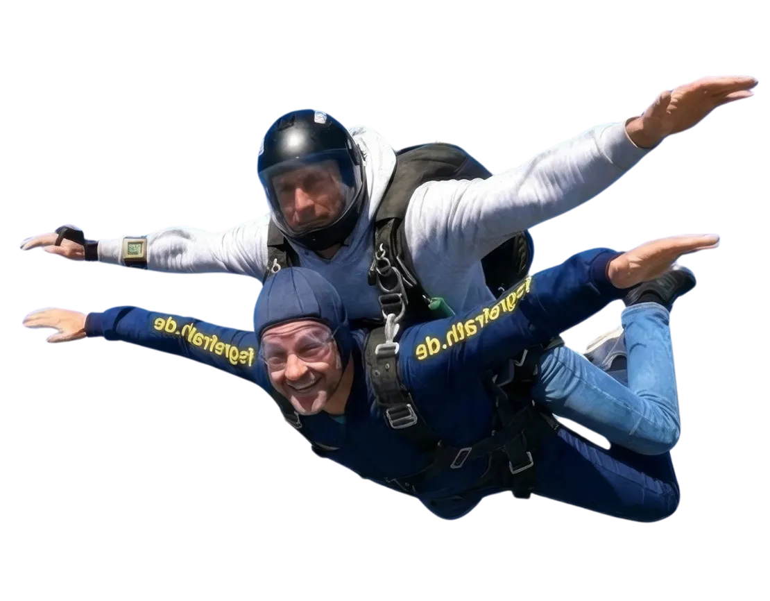 Zwei Männer beim Fallschirmspringen in der Luft bei NRW